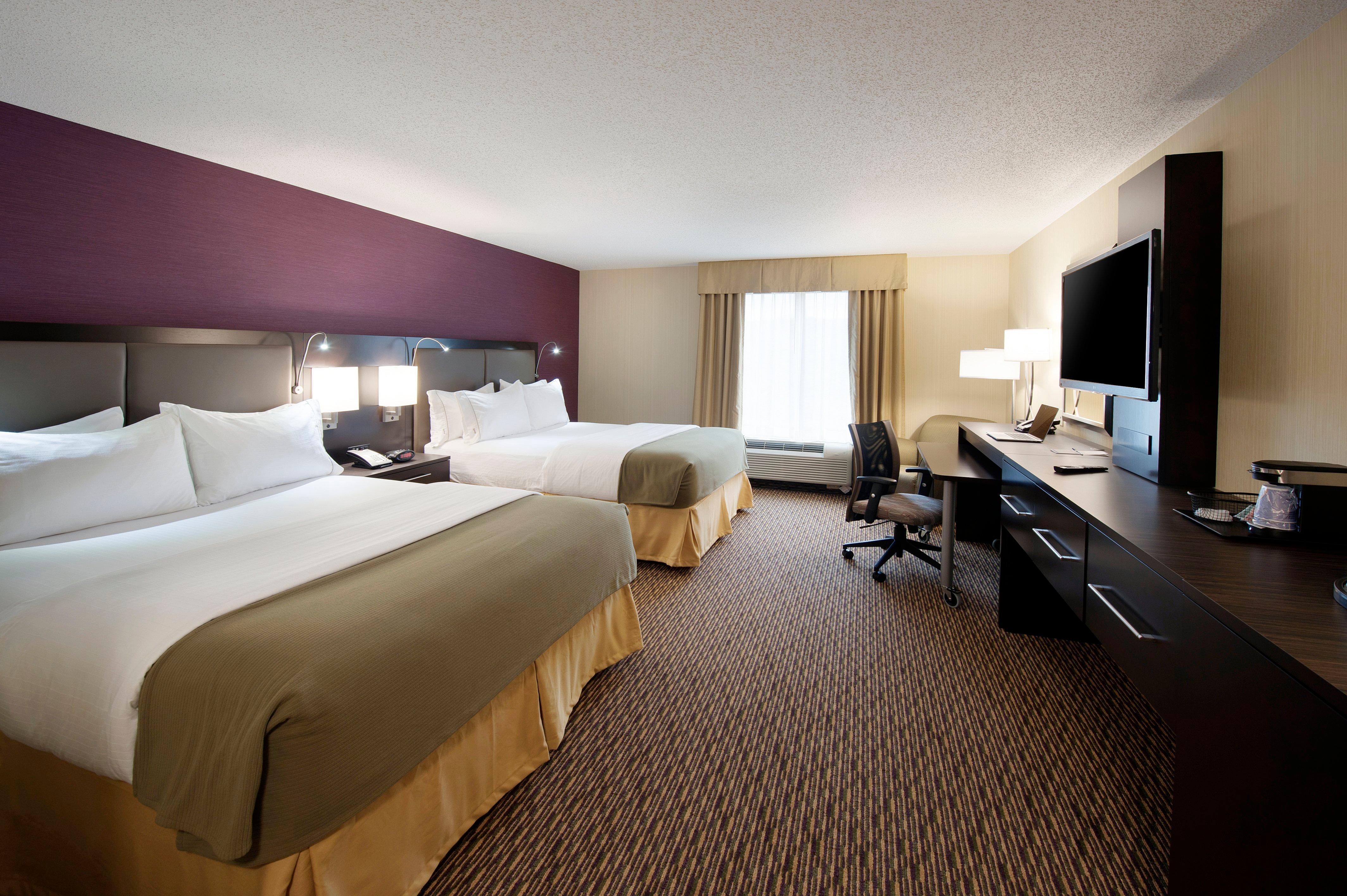 Holiday Inn Express Hotel & Suites Clearfield By Ihg Bagian luar foto