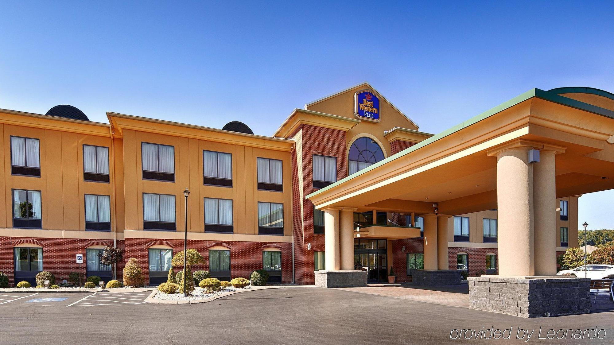 Holiday Inn Express Hotel & Suites Clearfield By Ihg Bagian luar foto