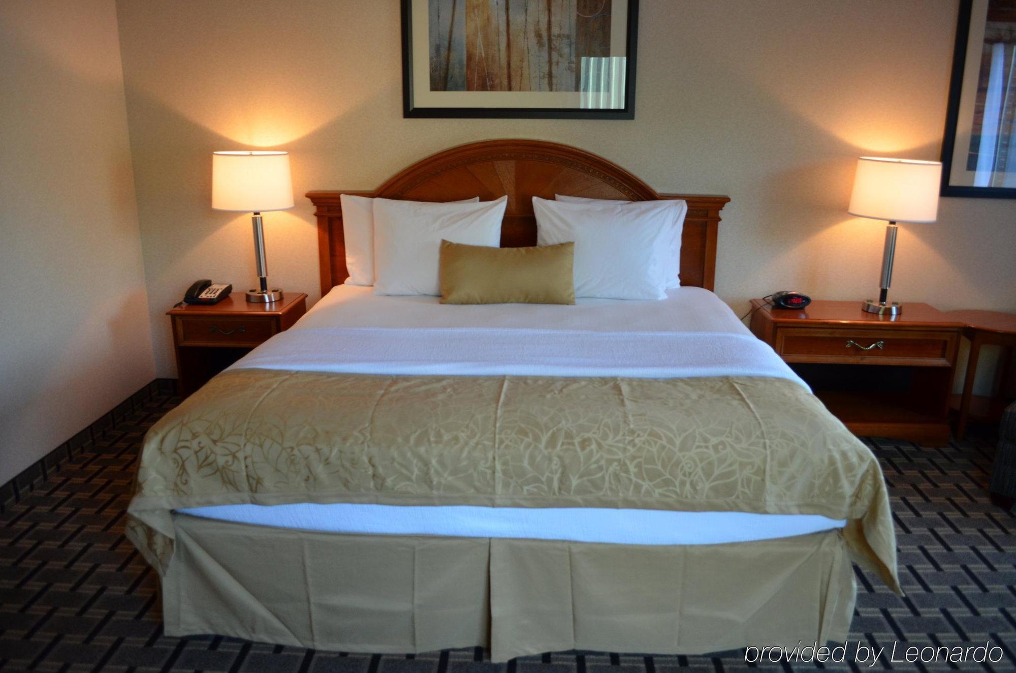 Holiday Inn Express Hotel & Suites Clearfield By Ihg Bagian luar foto